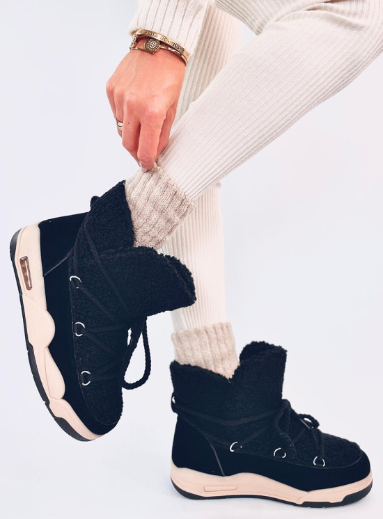 Schneeschuhe im Sneaker-Design Schwarz