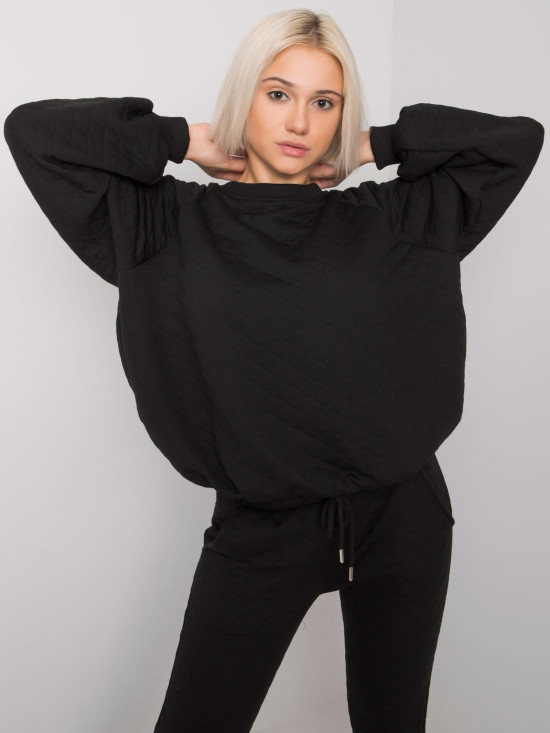 Stylisches schwarzes Set