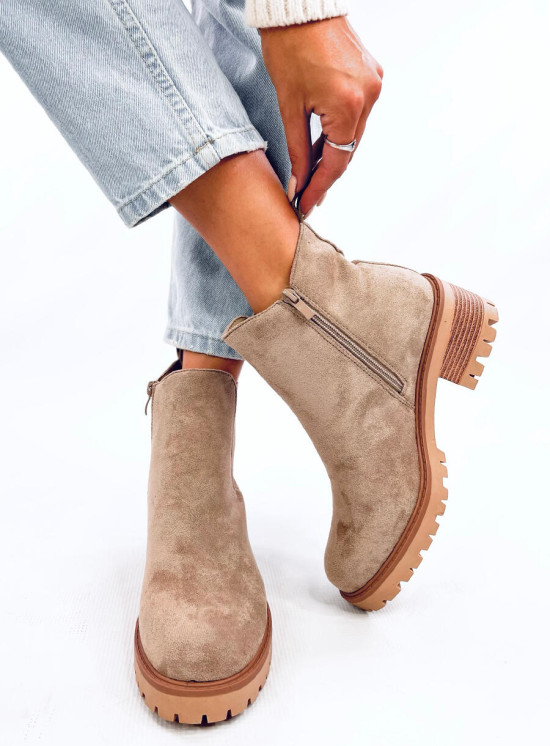 Chelsea Boots mit Absatz Beige