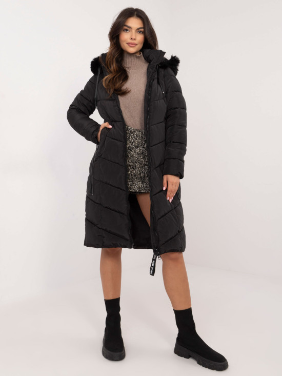 Damen schwarze Winterjacke mit Kapuze