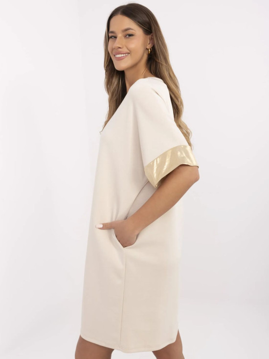 Beige Oversize Kleid mit kurzen Ärmeln