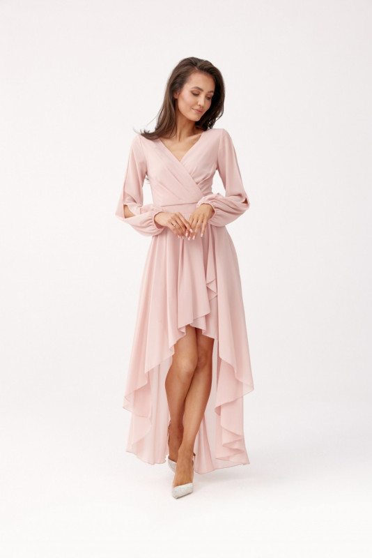 Asymmetrisches rosa Maxi-Kleid mit langen Ärmeln