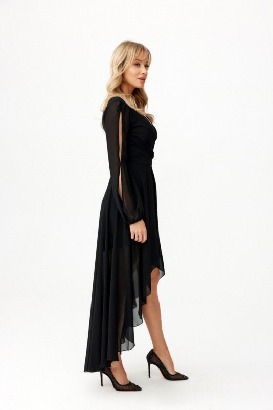 Asymmetrisches schwarzes Maxi-Kleid mit langen Ärmeln