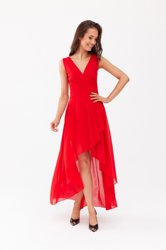 Asymmetrisches rotes Kleid mit Wickelausschnitt