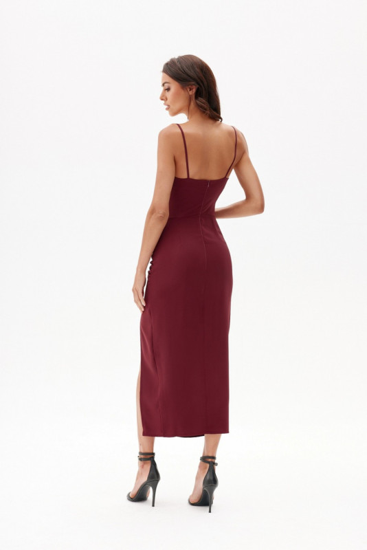 Midi-Kleid mit Drapierung und Zierrose in Bordeaux