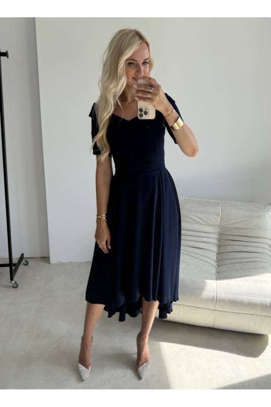 Dunkelblaues Midi-Kleid mit asymmetrischem Ausschnitt