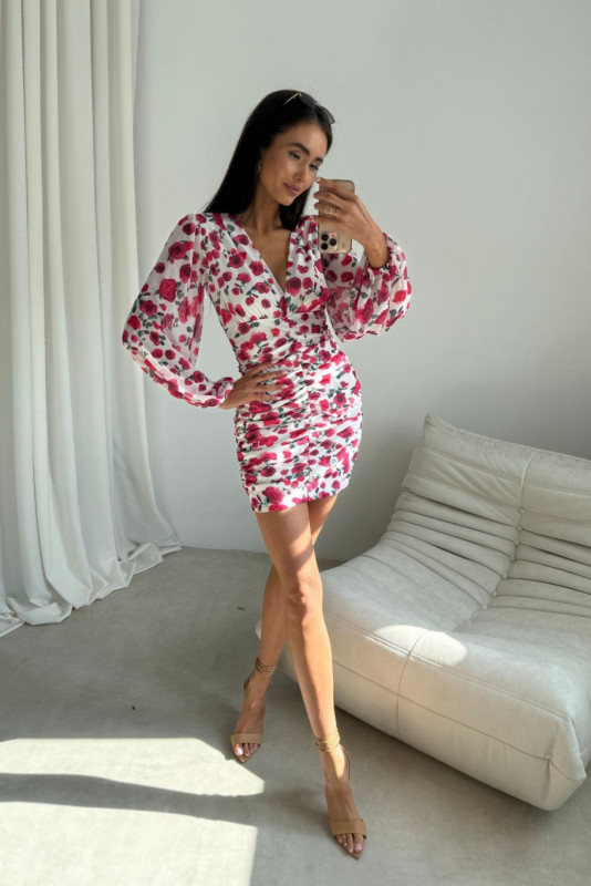 Figurbetontes Kleid Amanda mit Puffärmeln