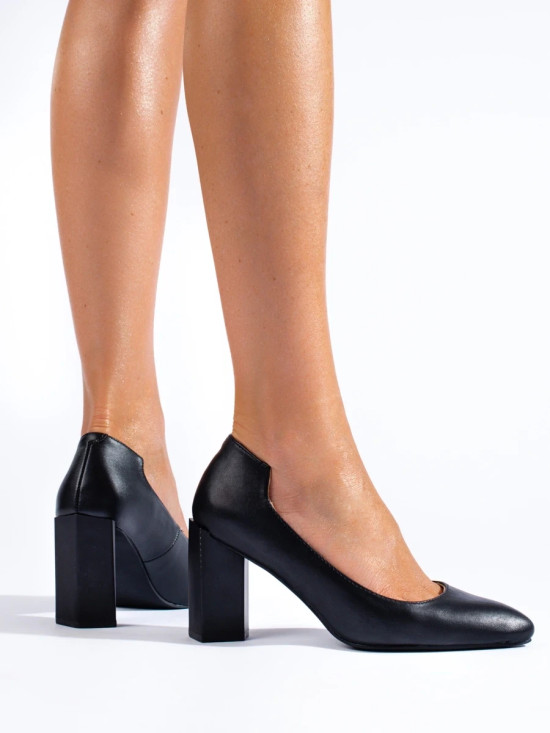 Elegante schwarze Pumps