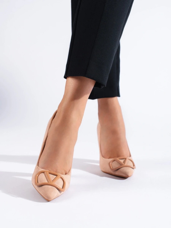 Beige Wildleder Pumps von Vinceza