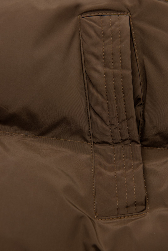 Lange Steppweste mit Kapuze Braun