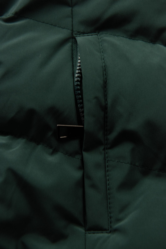 Winterjacke mit großer Kapuze Grün