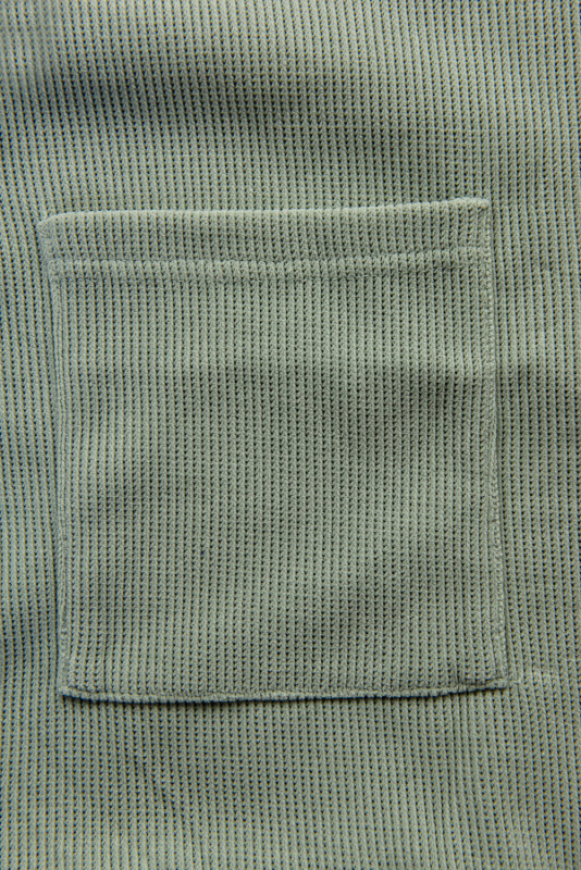 Freizeitanzug mit Reißverschluss Blassgrün