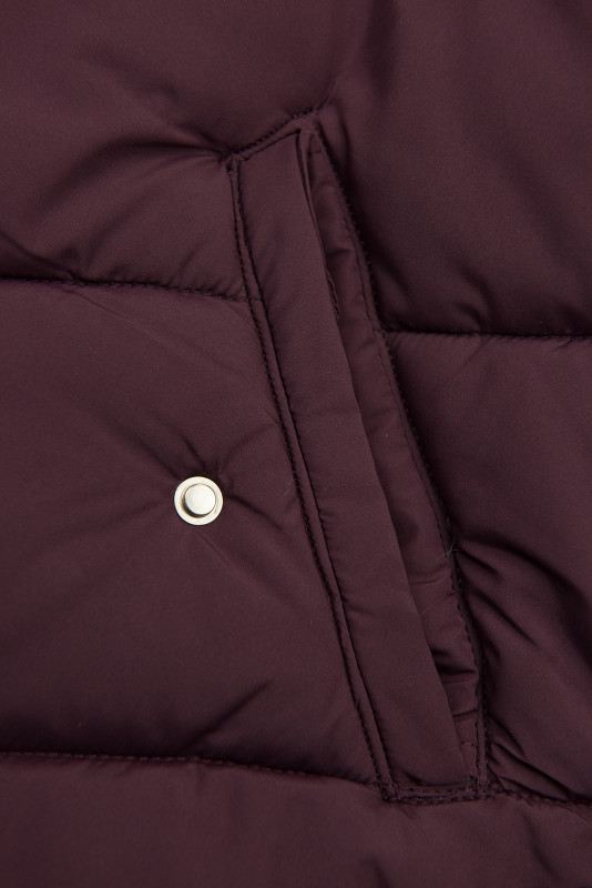 Damen-Steppjacke für den Winter mit Fell – Pflaumenviolett