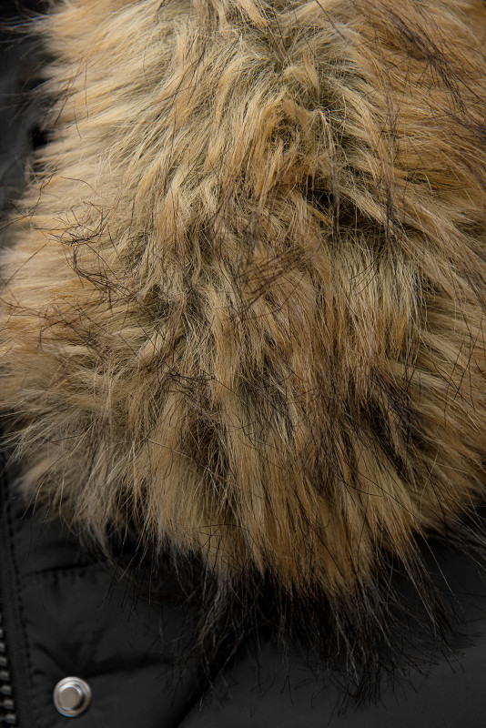 Elegante Winterjacke mit Kunstfell, Schwarz