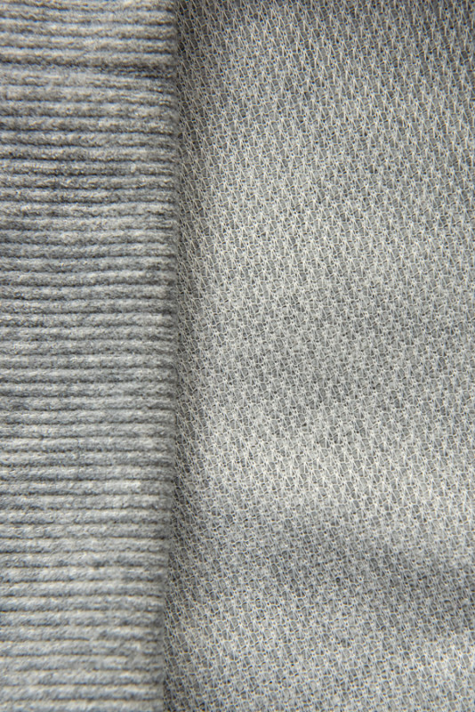 Freizeitanzug mit Stehkragen Grau/Schwarz