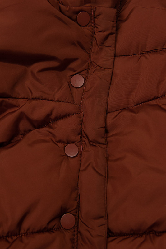 Winterjacke mit hohem Kragen Braunrot