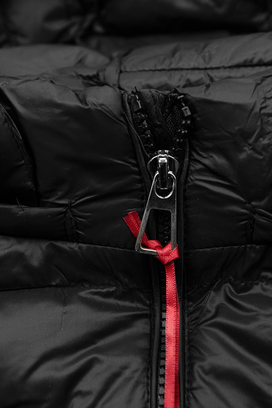 Steppjacke mit abnehmbarer Kapuze Schwarz