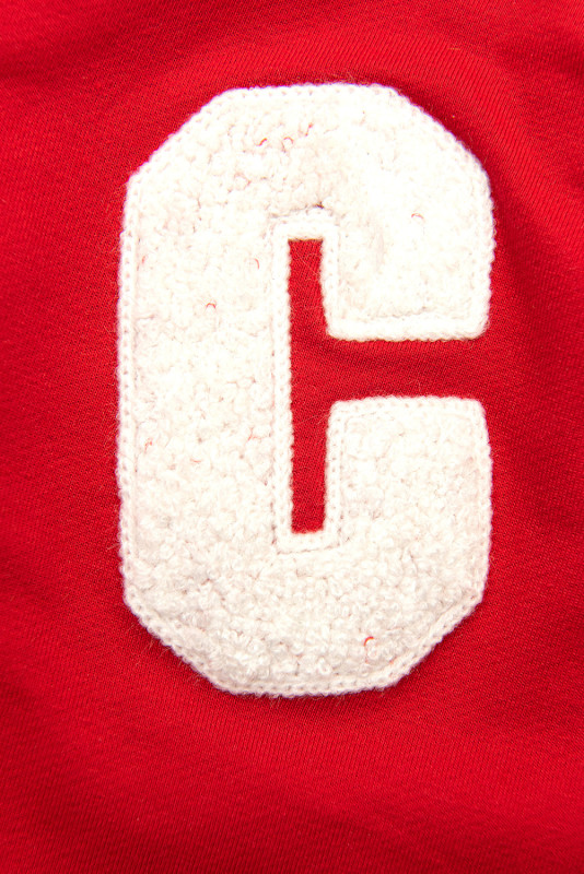 Sweatjacke im Collegestyle Rot