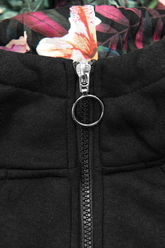 Trainingsanzug mit Kapuze und Blumenfutter schwarz