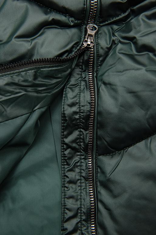 Gesteppte Winterjacke mit hohem Kragen grün