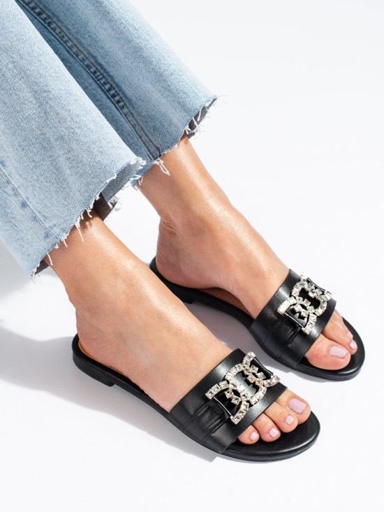 Elegante schwarze Sandalen mit Schnalle