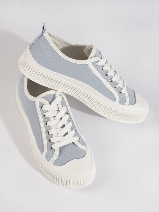 Helleblaue Damen Sneakers mit Plateau