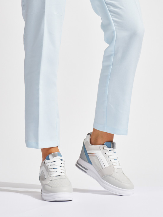 Damen graue Sneakers mit verstecktem Keilabsatz