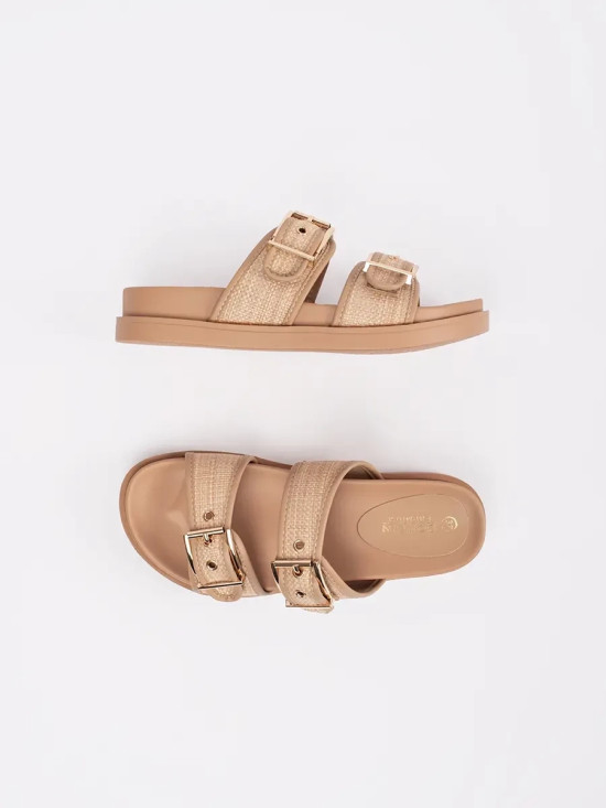 Beige flache Sandalen mit Schnallen