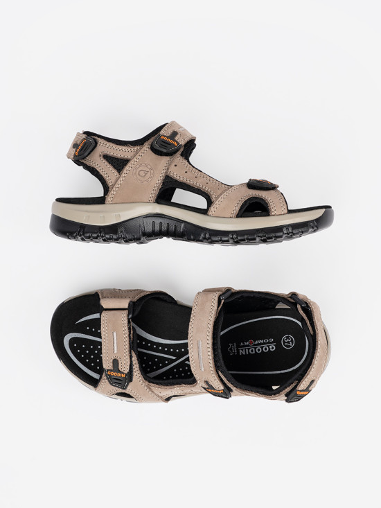 Braune Sportsandalen – Komfort und Stil für jeden Tag