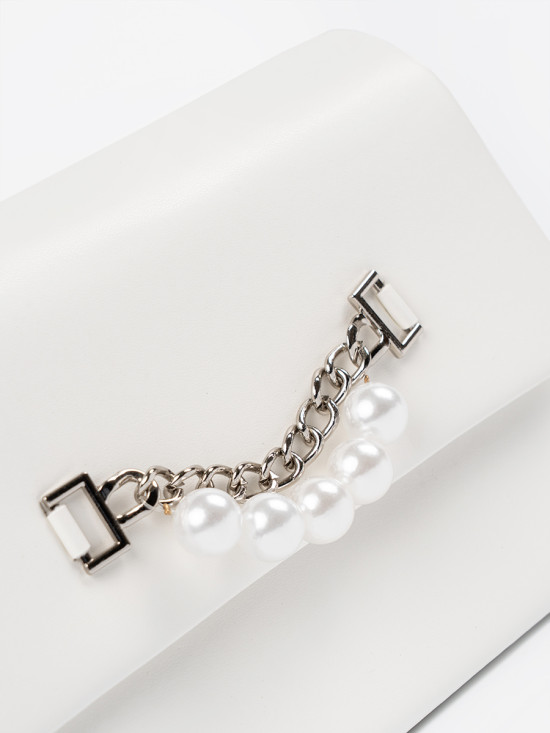 Elegante weiße Handtasche