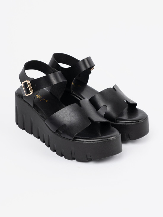 Schwarze Sandalen mit hoher Plattform