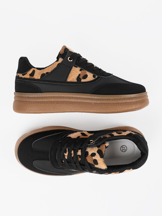 Damen schwarze Sneakers mit Leoparden-Details