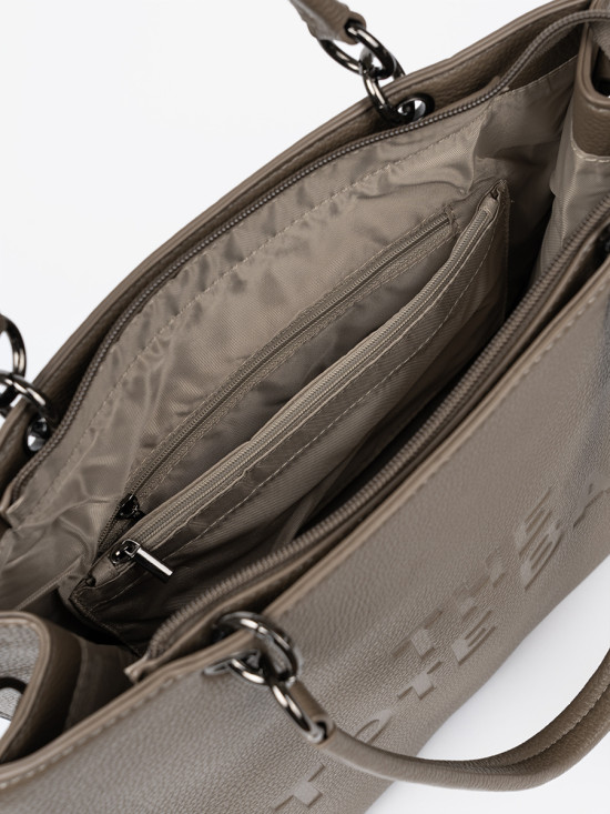 Elegante Handtasche mit Designakzent