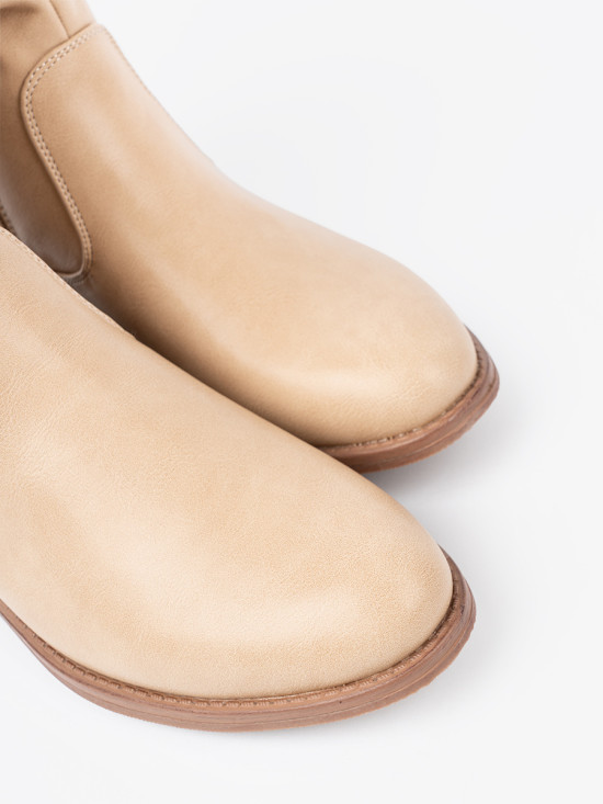 Bequeme beige Stiefeletten mit Raffung