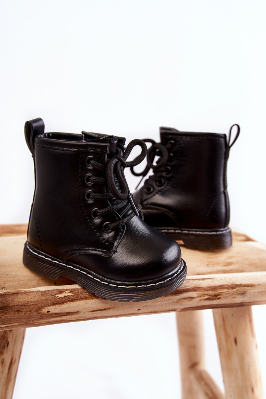 Schwarze Stiefelette aus Kunstleder mit Reißverschluss