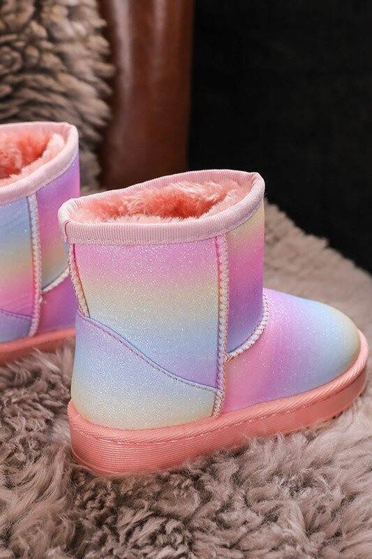 Gefütterte bunte Schneestiefel mit Fell