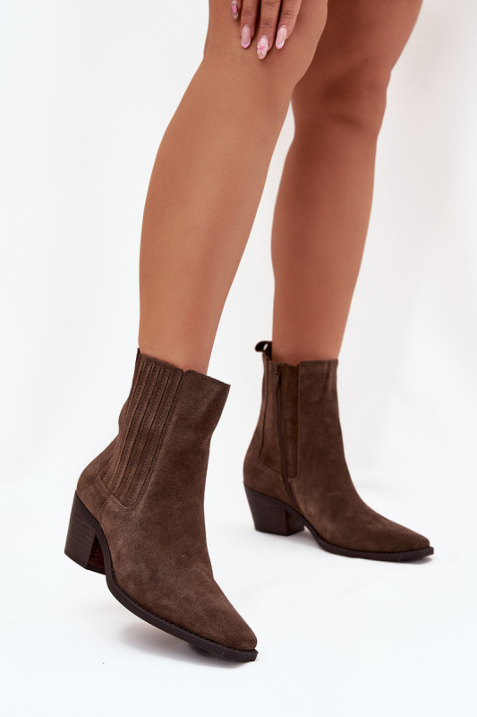 Gefütterte Veloursleder-Stiefelette mit Blockabsatz, braun