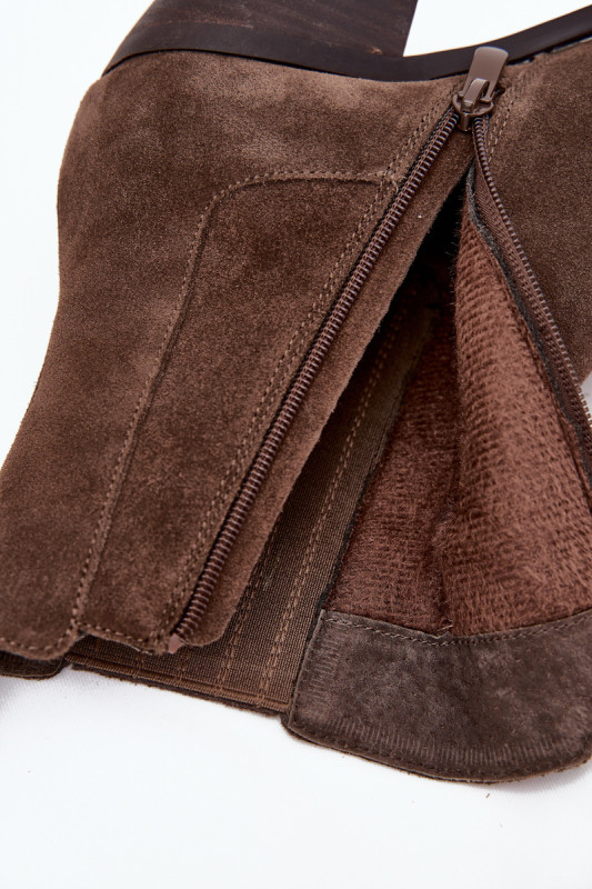 Gefütterte Veloursleder-Stiefelette mit Blockabsatz, braun