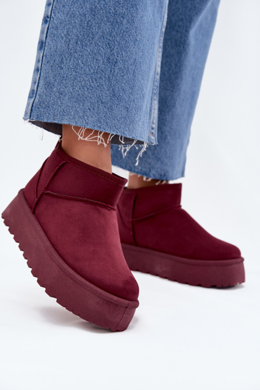 Bordeauxrote Schneestiefel aus Veloursleder mit Plateau