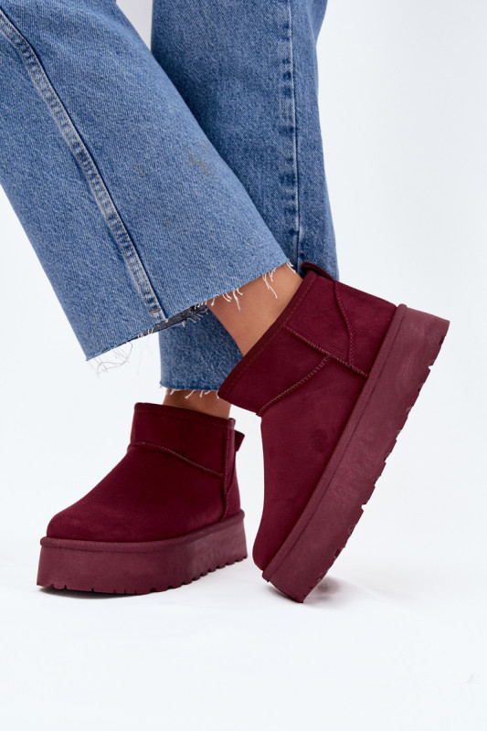 Bordeauxrote Schneestiefel aus Veloursleder mit Plateau