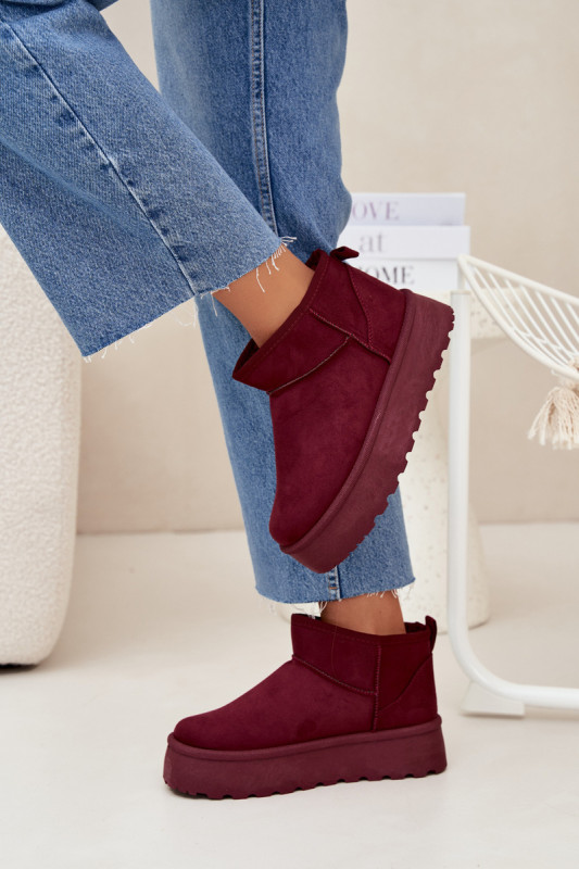 Bordeauxrote Schneestiefel aus Veloursleder mit Plateau