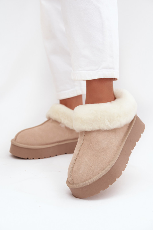 Beige Wildleder-Snowboot mit Fell