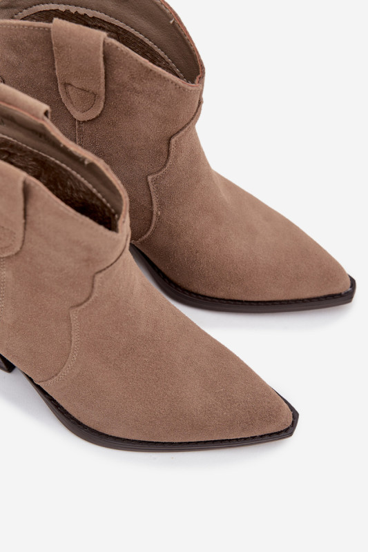Beige Stiefelette aus Wildleder mit Blockabsatz