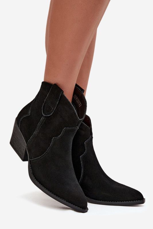 Schwarze Veloursleder-Stiefelette mit Blockabsatz