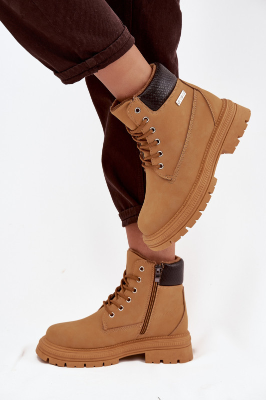 Gefütterte Camel-Stiefelette mit Reißverschluss
