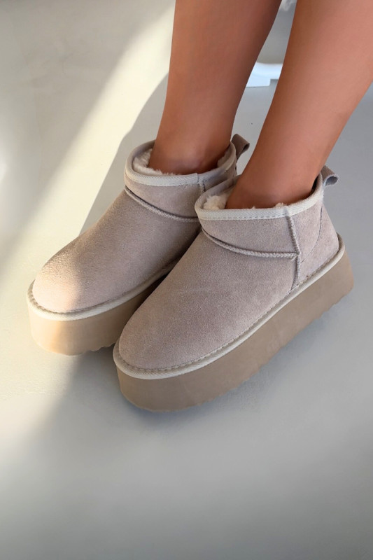 Snowboots aus echtem Veloursleder beige