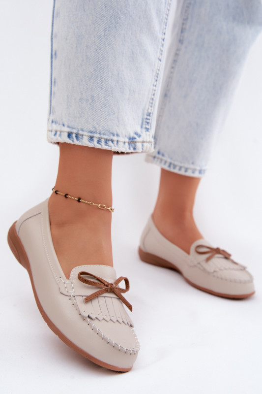 Beige Mokassins aus Naturleder