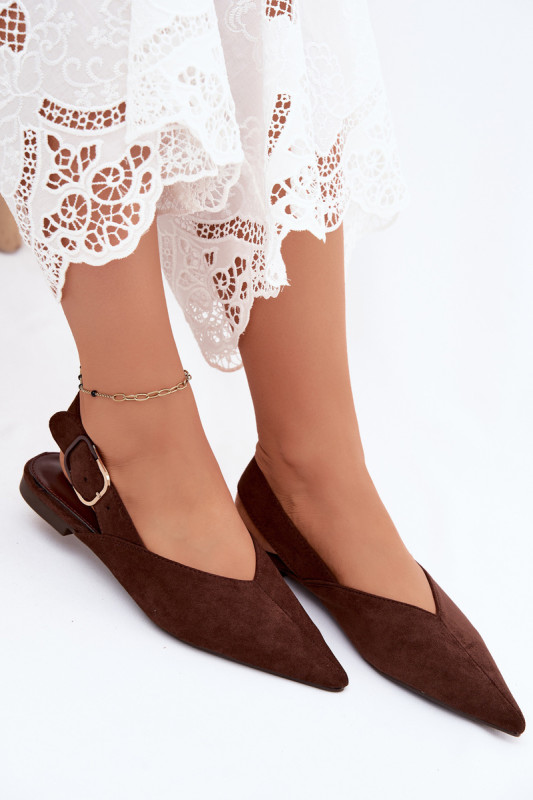 Braune Ballerina mit Schnalle aus Velourslederimitat