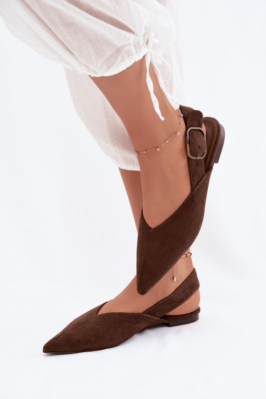 Braune Ballerina mit Schnalle aus Wildlederimitat
