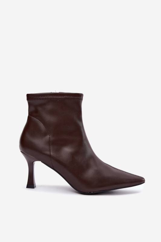 Stiefelette mit schlankem Absatz und Ziernaht aus Kunstleder, braun